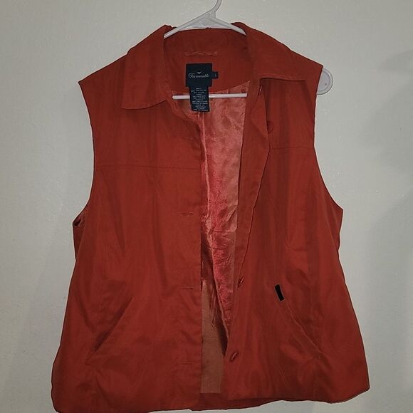 Faconnable Women's Red Orange Vest Sz L - Picture 1 of 12